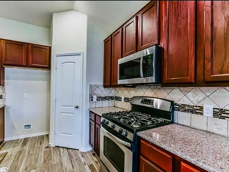 23703 Early Maple Ct — Photo 13