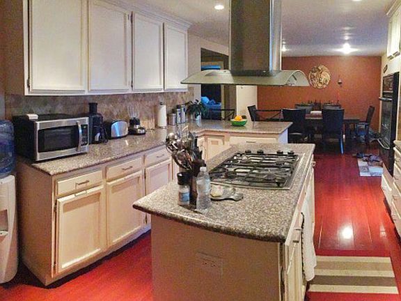 4th image of 799 Spindrift St #799
