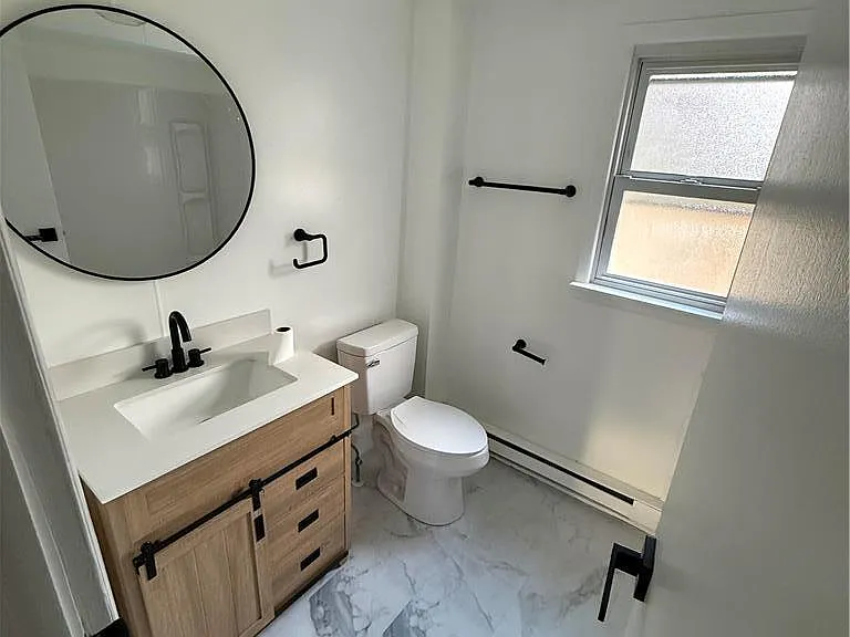 56 W North St — Photo 12