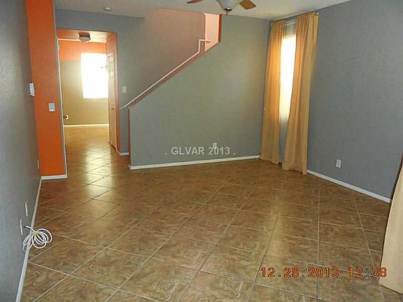 4th image of 10144 Pleasant Village Pl