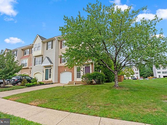 4th image of 7800 Flager Cir