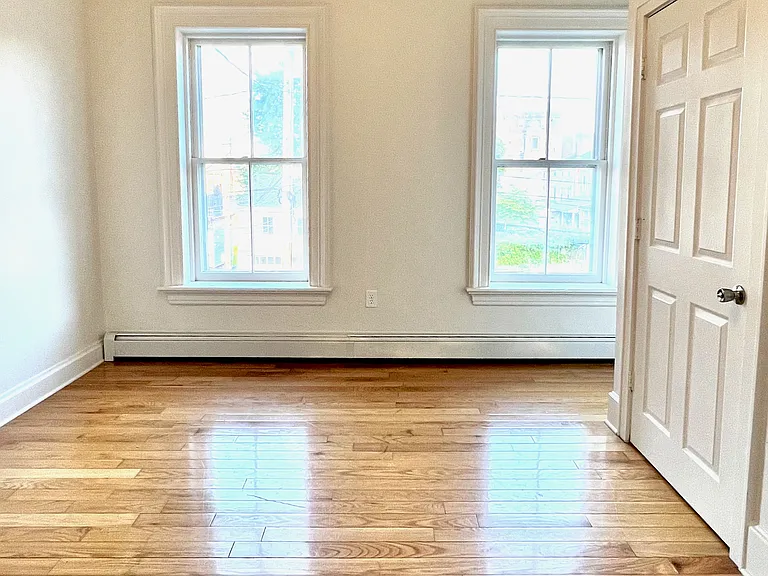 201 Liberty St #2 — Photo 9