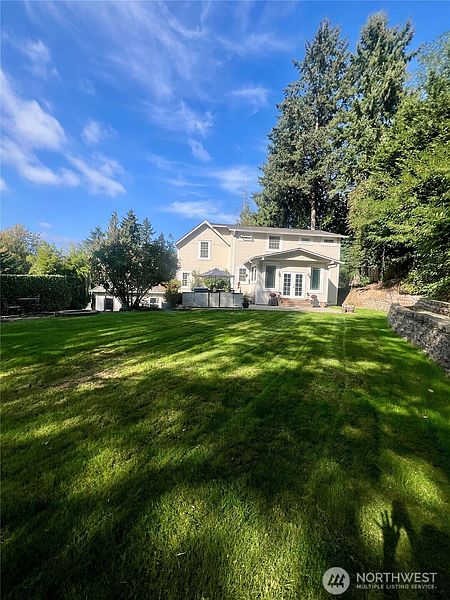 3rd image of 17514 W Riverside Drive