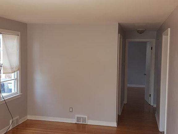 3rd image of 175 Somerton Ave #1
