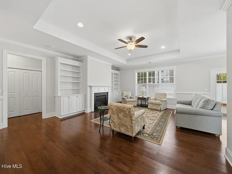 3702 Cinnamon Fern Dr — Photo 8