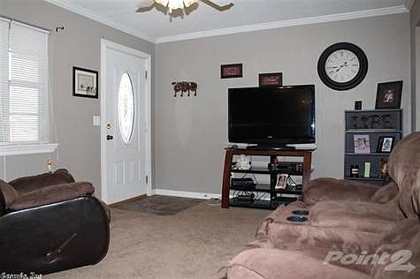 4th image of 2511 SE 2nd St
