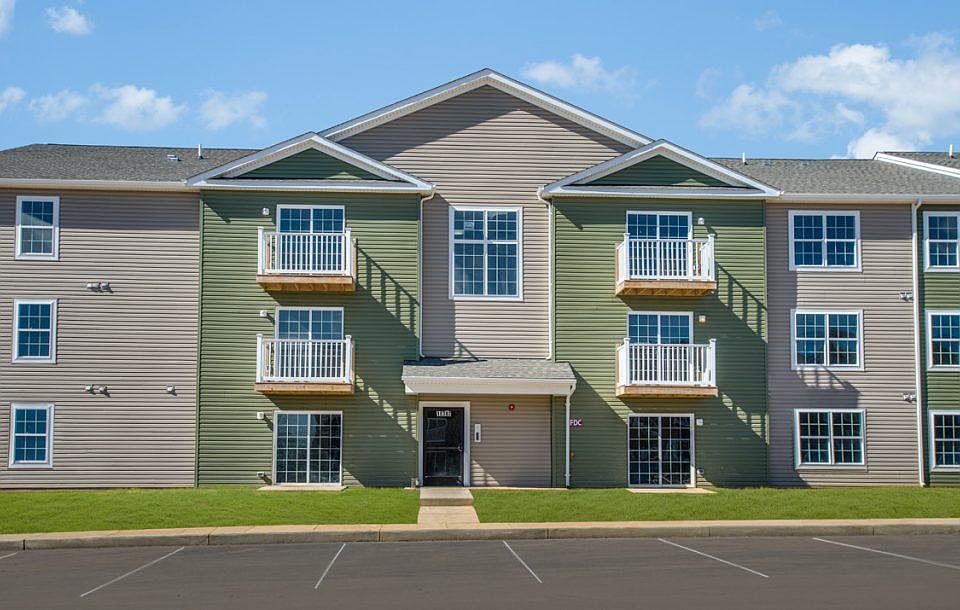 1st image of 18302 Ashley Dr #107