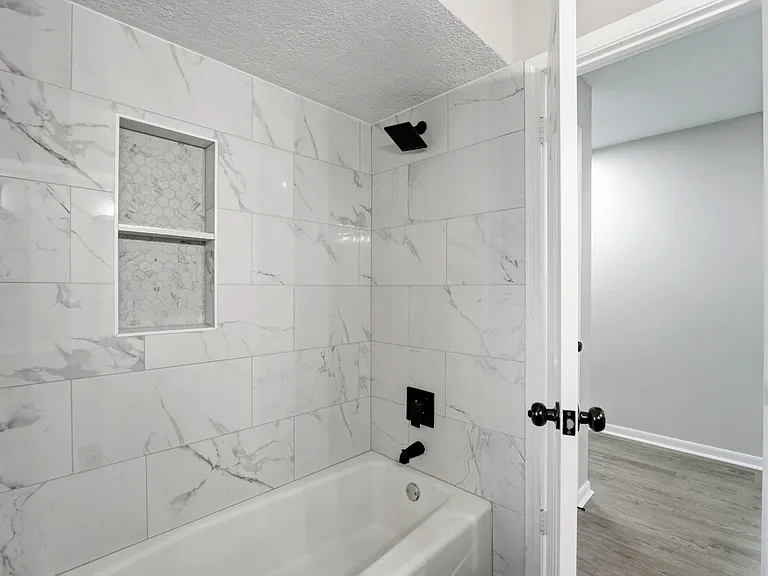 20222 Prince Creek Dr — Photo 38