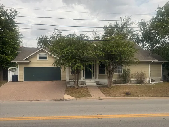206 N Fm 1660, Hutto, TX 78634