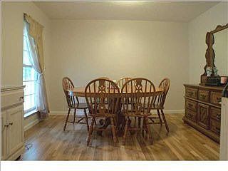 3rd image of 342 Windy Hollow Ln