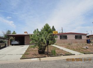 2041 W Calle Campana De Plata, Tucson, AZ 85745