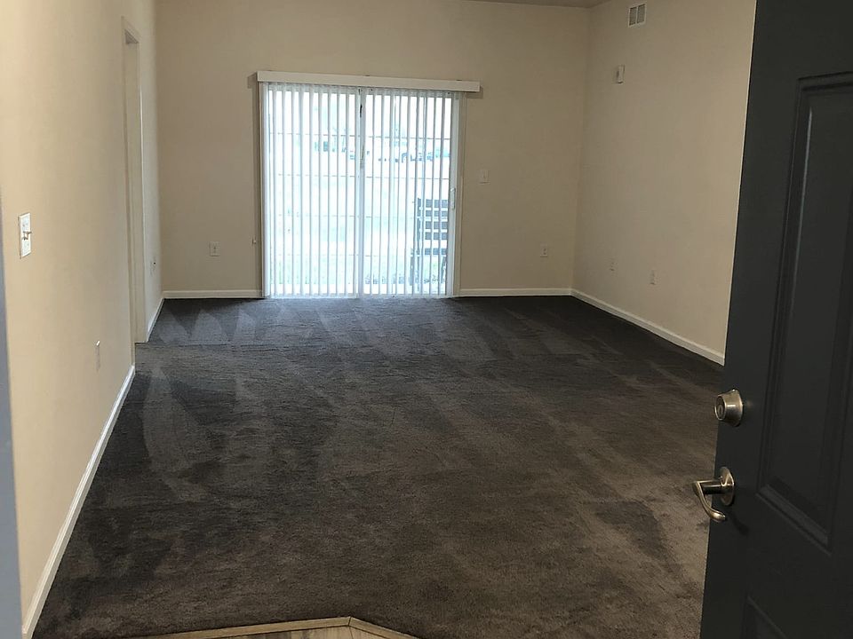 1st image of 4959 Key Lime Dr #102