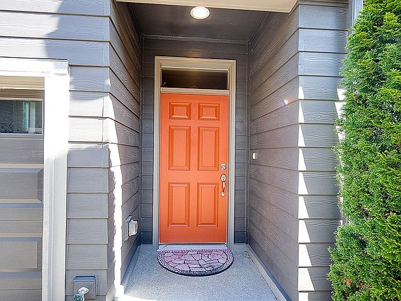 2nd image of 364 NE Darby Ln #141
