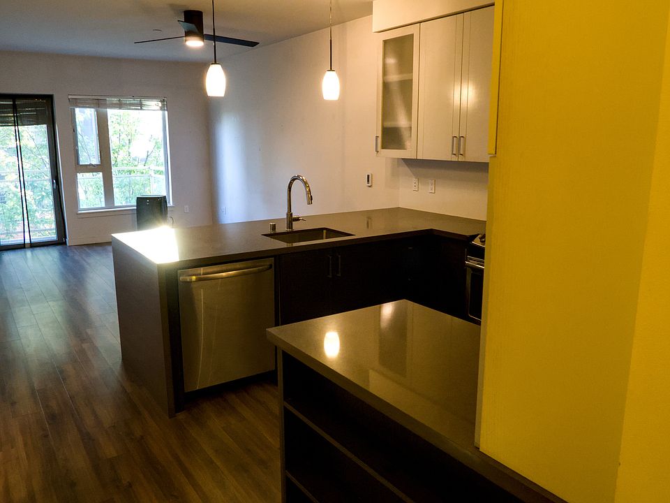 1st image of 1760 NW 56th St #306