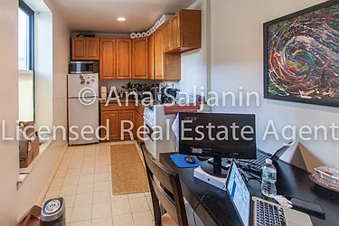 Rented by Citi Zone Realty