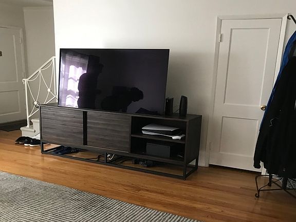 Living Room facing West