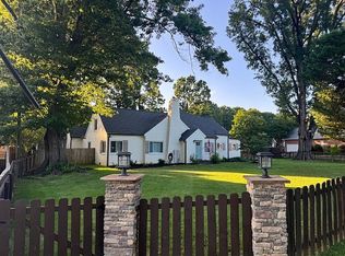 4450 Tangle Dr, Charlotte, NC 28211