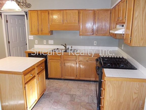 5th image of 14533 Raynham Dr