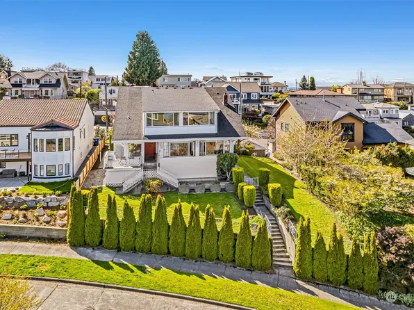 1330 California Avenue SW, Seattle, WA 98116