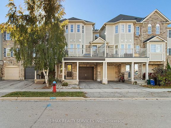 2nd image of 624 Frank Pl
