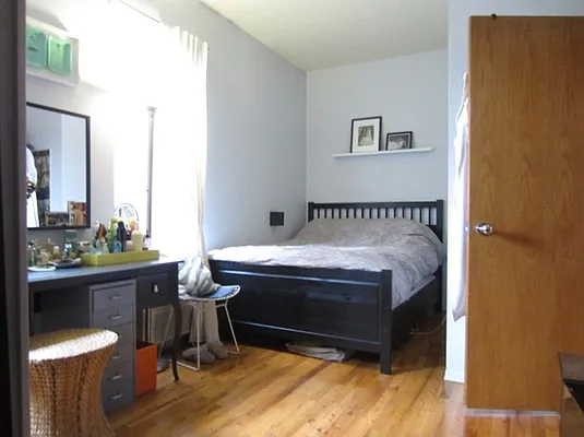 Rented by City Connections Realty | media 18