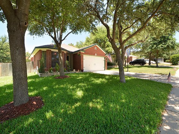2nd image of 1207 Darless Dr