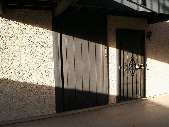 3rd image of 700 W University Dr Unit 133