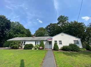 26 Hemlock Dr, Natick, MA 01760