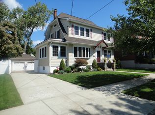 33 Coale Ave, Staten Island, NY 10314