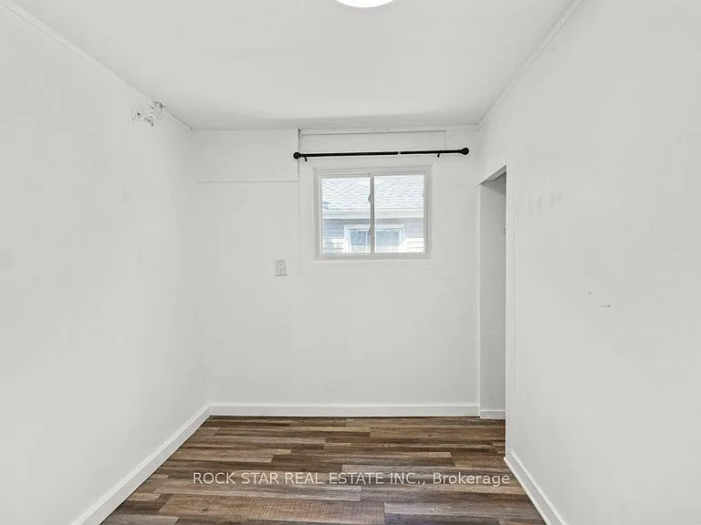 69 Teal Ave — Photo 16