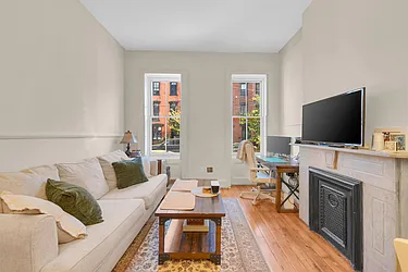 299 8th Street, #1L