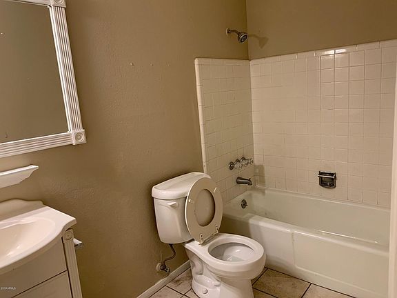 3rd image of 4028 W Alice Ave