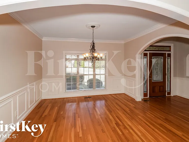 1819 Winnepeg Cir — Photo 4
