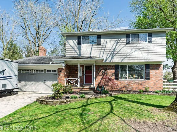 53416 Bellamine Dr, Shelby Township, MI 48316