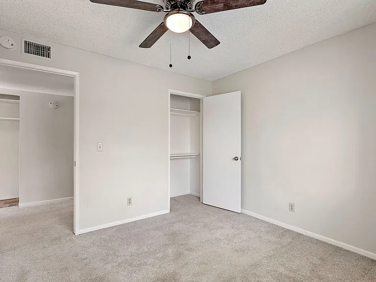 9829 Caspi Gardens Dr #4 — Photo 10