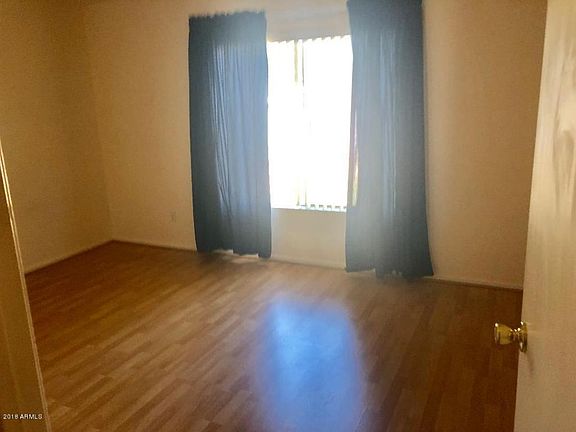4th image of 7964 W Marlette Ave