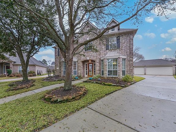 3rd image of 23607 Rollinford Ln