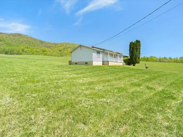 514 John Arthur Rd, Boones Mill, VA 24065