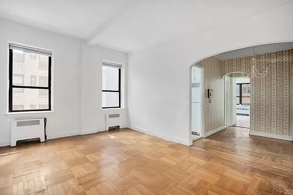 1st image of 157 W 79th St APT 6C