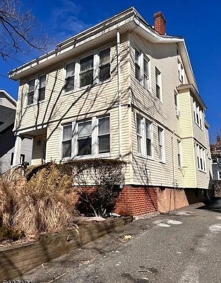 185 Goldsmith Ave #2 — Photo 19