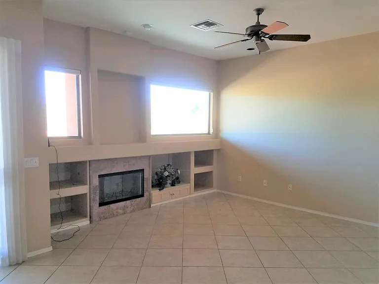1323 N Golden Palomino Pl — Photo 8