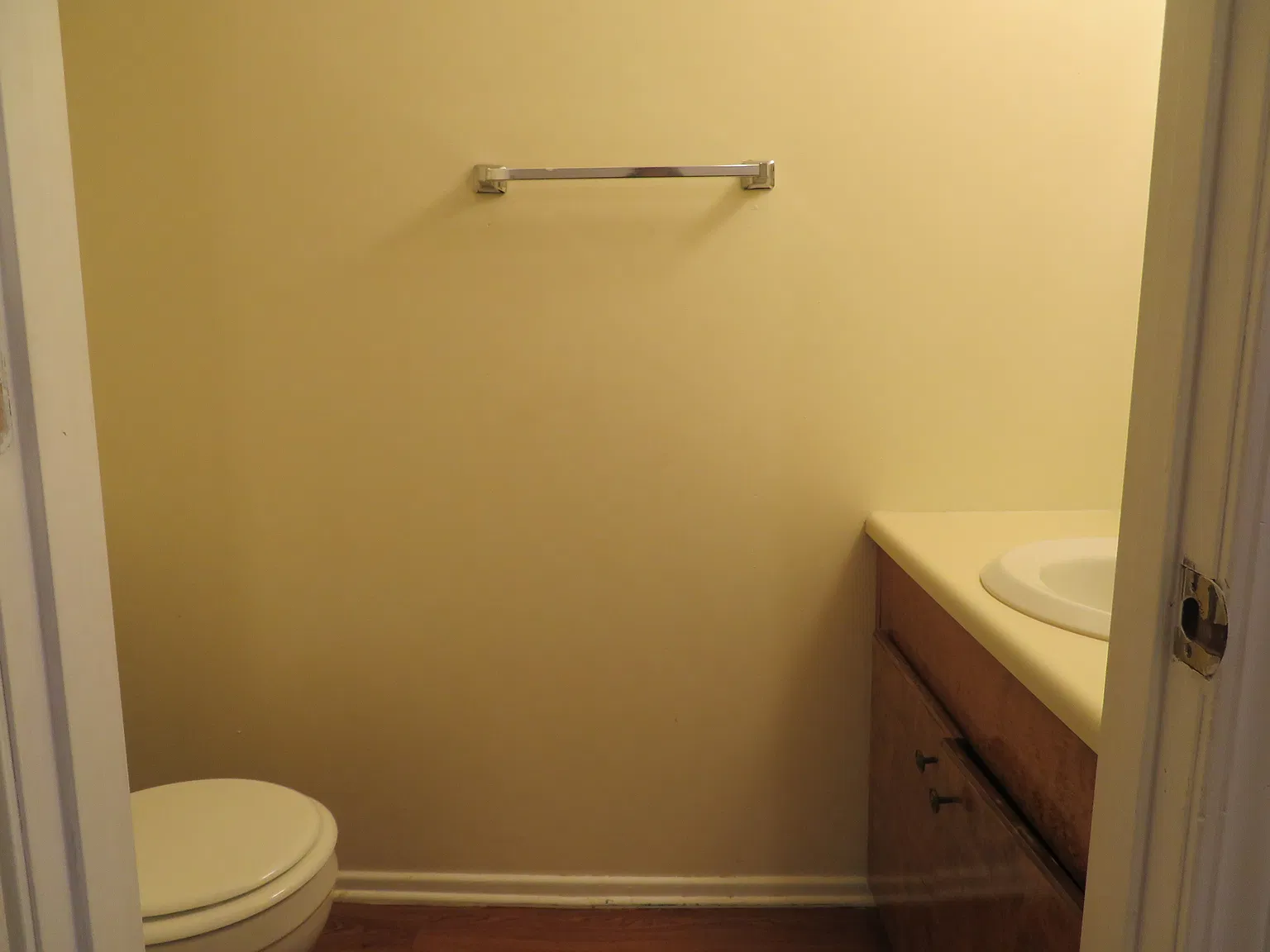2 bed, 1.5 bath, 1000 sqft, $975 — Photo 4