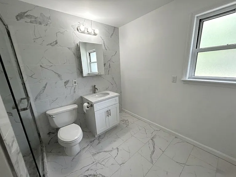 115 Northwestern Ave #115A — Photo 13