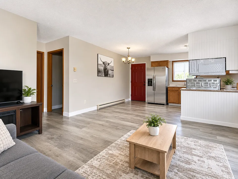 2684 State 371 SW #100