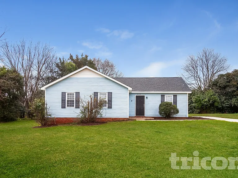 7307 Hooksett Ct — Photo 1