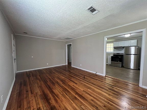 2nd image of 308 Bradley Dr