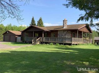 14072 Sturgeon Rd, Baraga, MI 49908