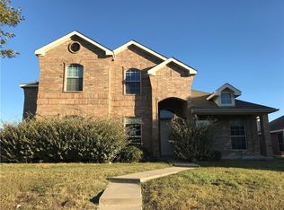 203 Ephraim Dr, Glenn Heights, TX 75154