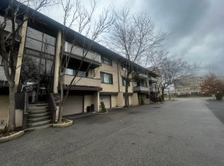 1710 Dempster St APT A, Park Ridge, IL 60068