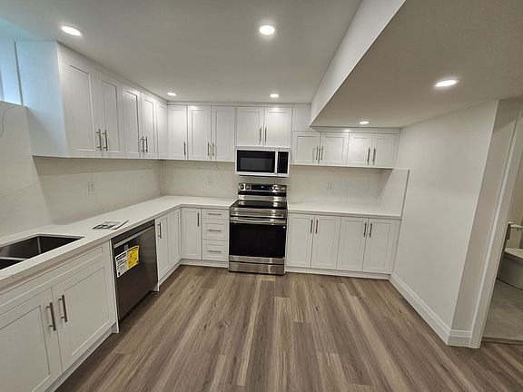 5th image of 63 Kaufman Dr #1